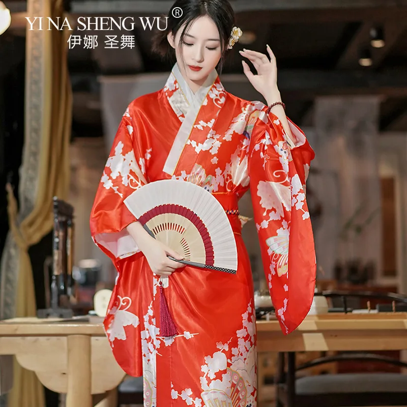 Fotografi Fashion - Kimono-Frauen Traditionelle Nadal Yukata Haori Kimonos